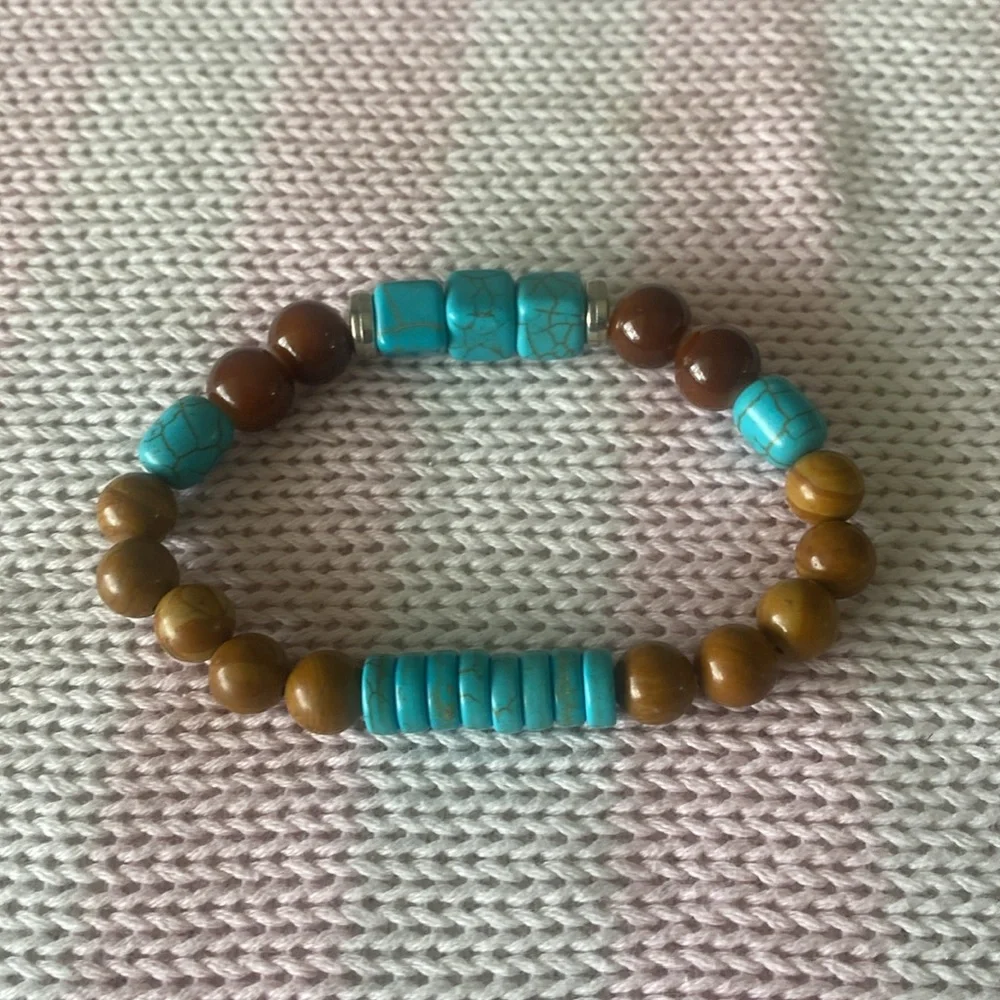 Natural Turquoise and agate Brown Beaded Bracelet NEW
